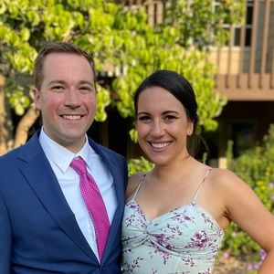 Meet your Posher, Dana